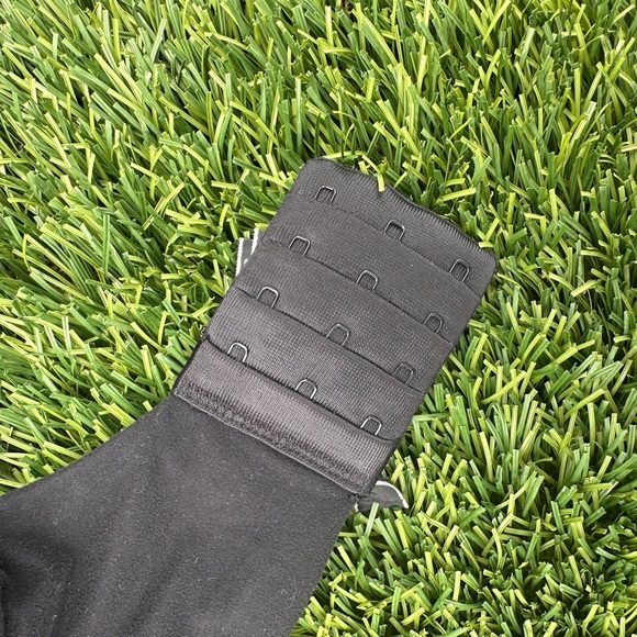 Victoria's Secret Black Lace Bra 38DDD - Picture 7 of 8